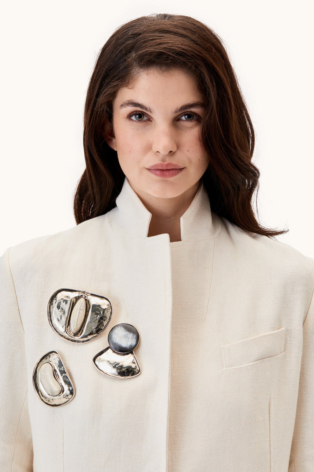 Astilla Alpaca Metal Brooch