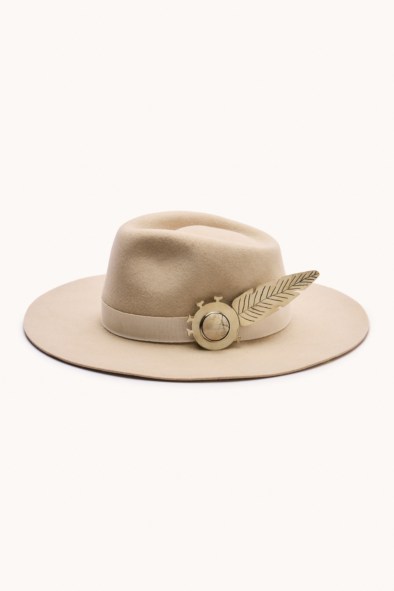 Pluma Hat