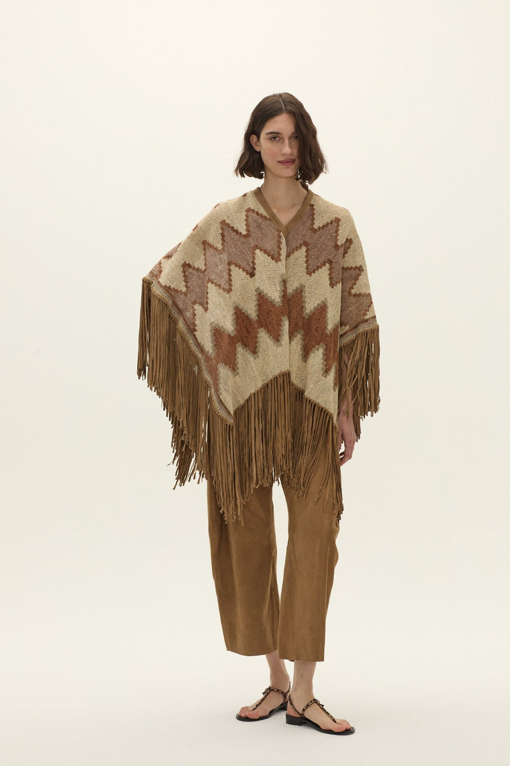 Viento Short Poncho in Chaguar